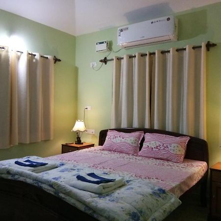 Shirley'S Guest House Majorda Exterior foto