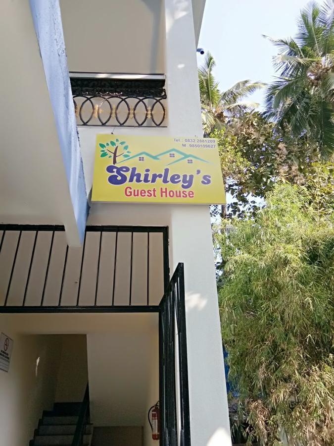 Shirley'S Guest House Majorda Exterior foto